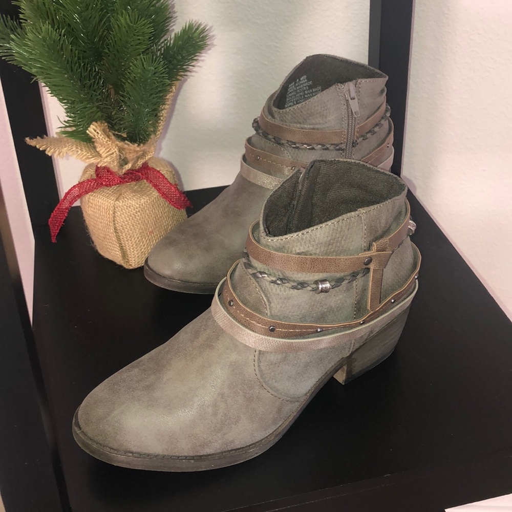 New SO Celery Ankle Boots, Stone, 8